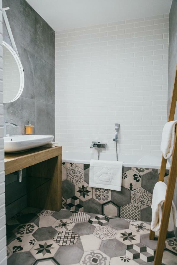 Apartamento Eight Lux View In Old Town And Free Parking Cracovia Exterior foto