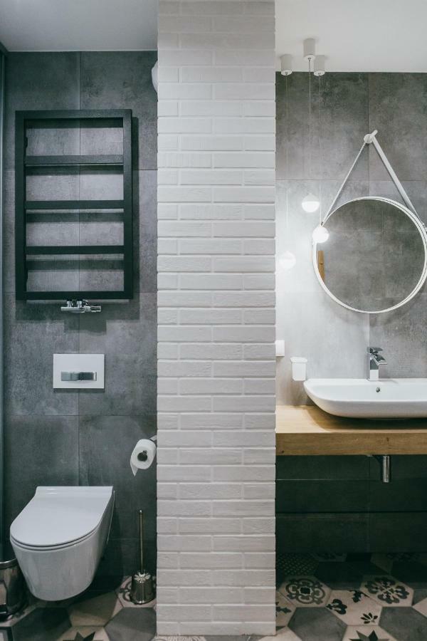 Apartamento Eight Lux View In Old Town And Free Parking Cracovia Exterior foto
