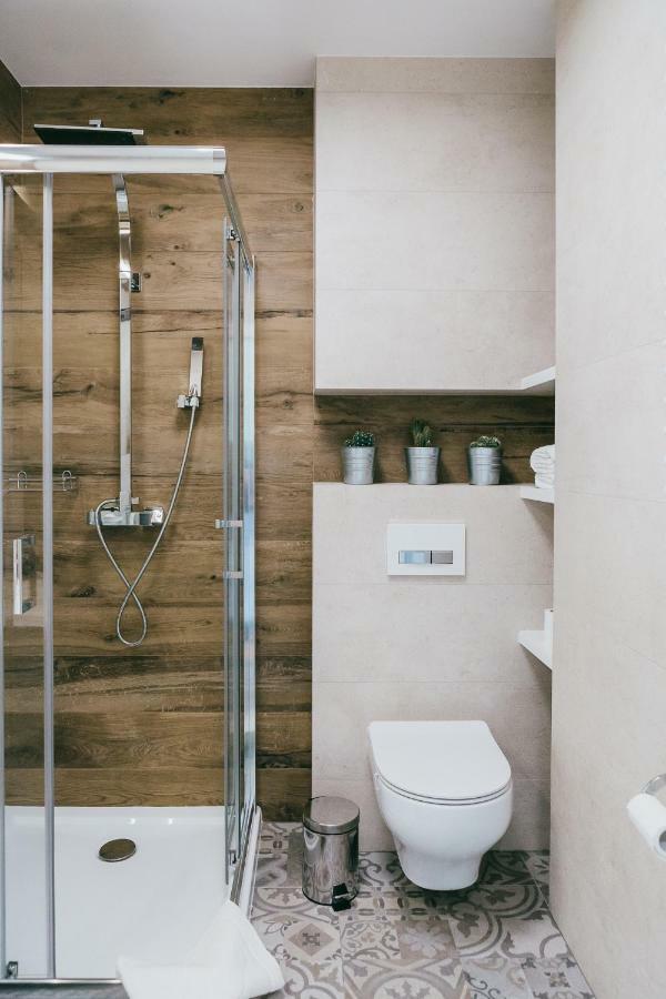Apartamento Eight Lux View In Old Town And Free Parking Cracovia Exterior foto