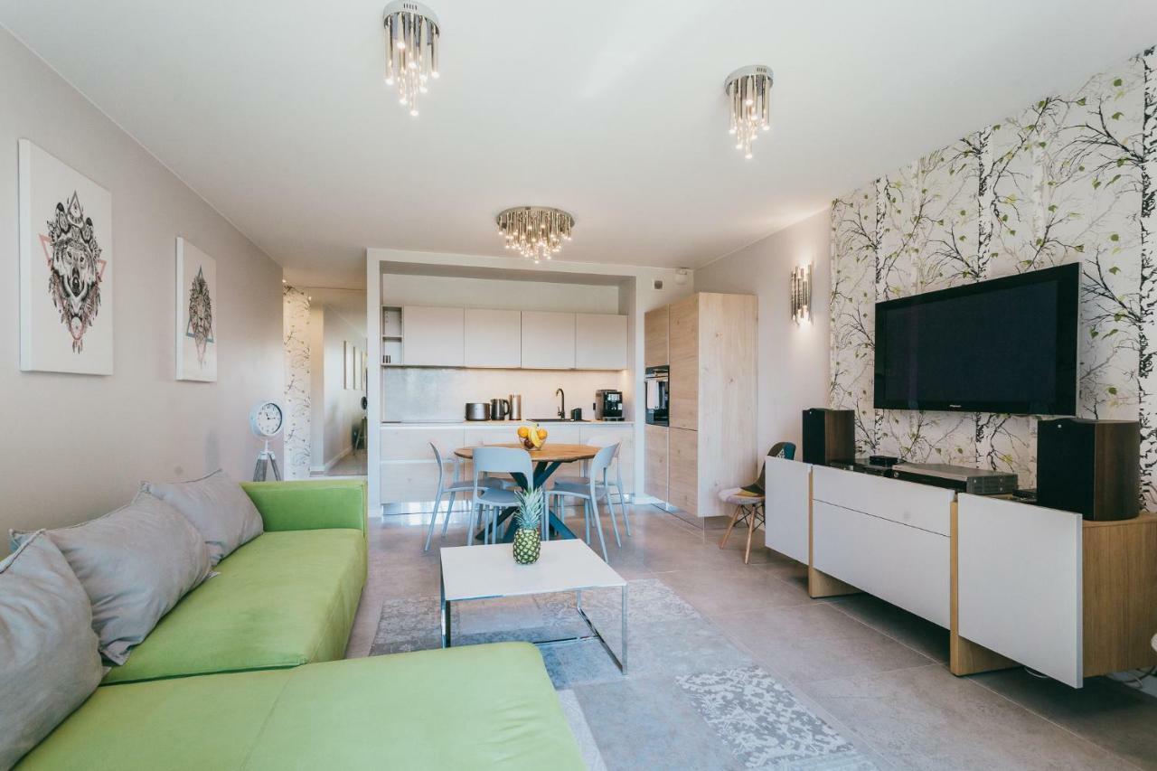 Apartamento Eight Lux View In Old Town And Free Parking Cracovia Exterior foto
