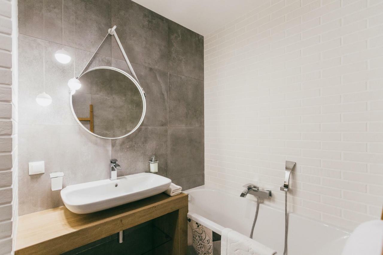 Apartamento Eight Lux View In Old Town And Free Parking Cracovia Exterior foto