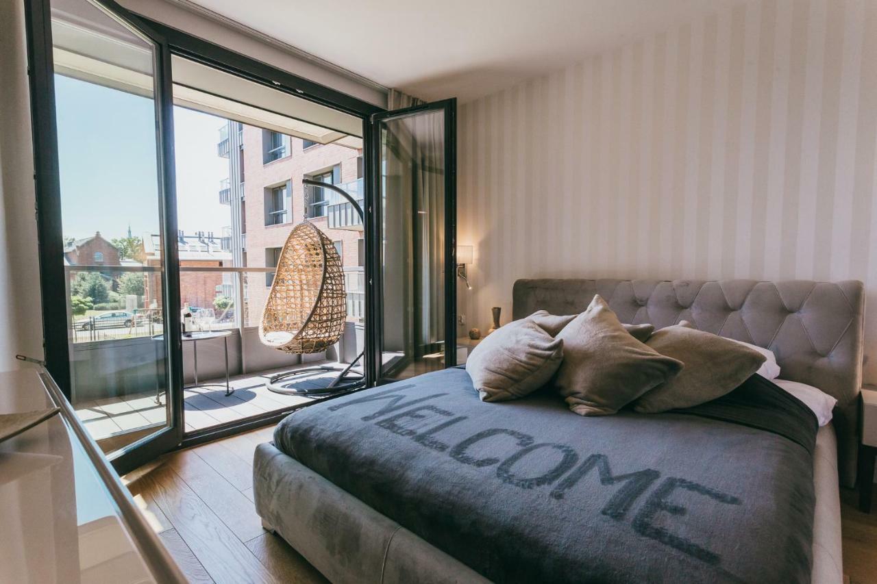 Apartamento Eight Lux View In Old Town And Free Parking Cracovia Exterior foto